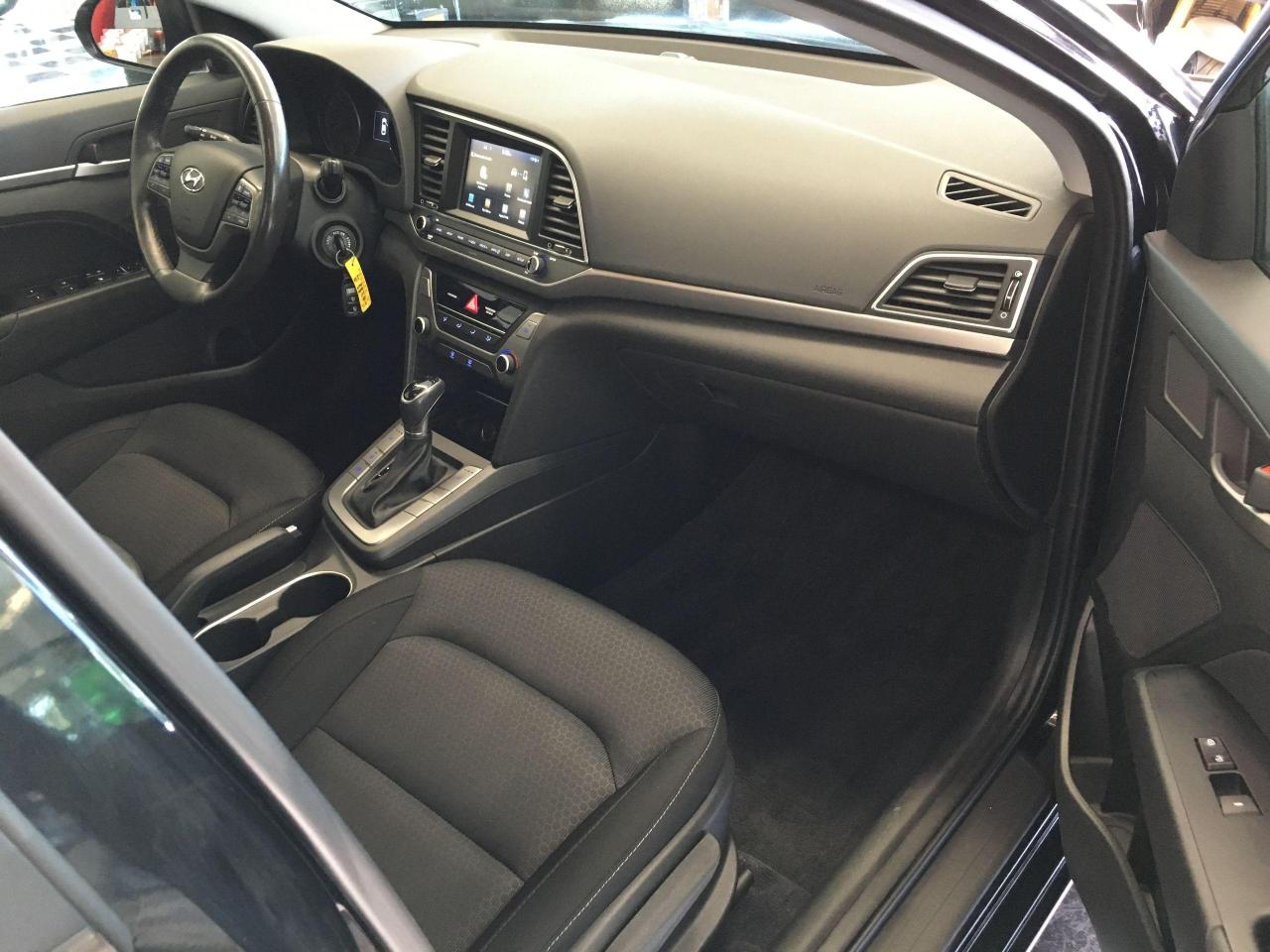 2017 Hyundai Elantra GL+ApplePlay+BlindSpot+New Brakes+CAM+CLEAN CARFAX - Photo #20
