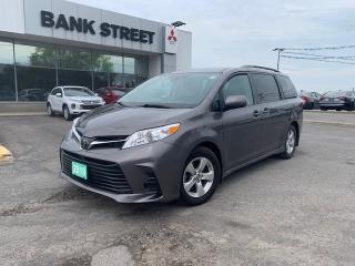 Used 2019 Toyota Sienna LE 8-Passenger for sale in Gloucester, ON