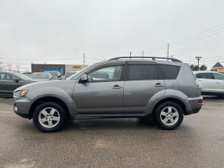 2013 Mitsubishi Outlander ES - Photo #9