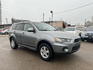 2013 Mitsubishi Outlander ES - Photo #3