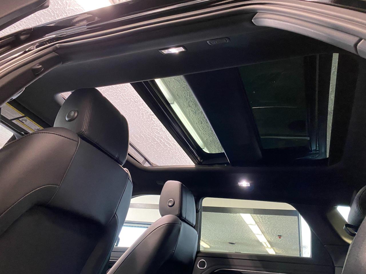 2020 Land Rover Range Rover Evoque S AWD+Slide PANO Roof+Lane Departure+CLEAN CARFAX Photo103