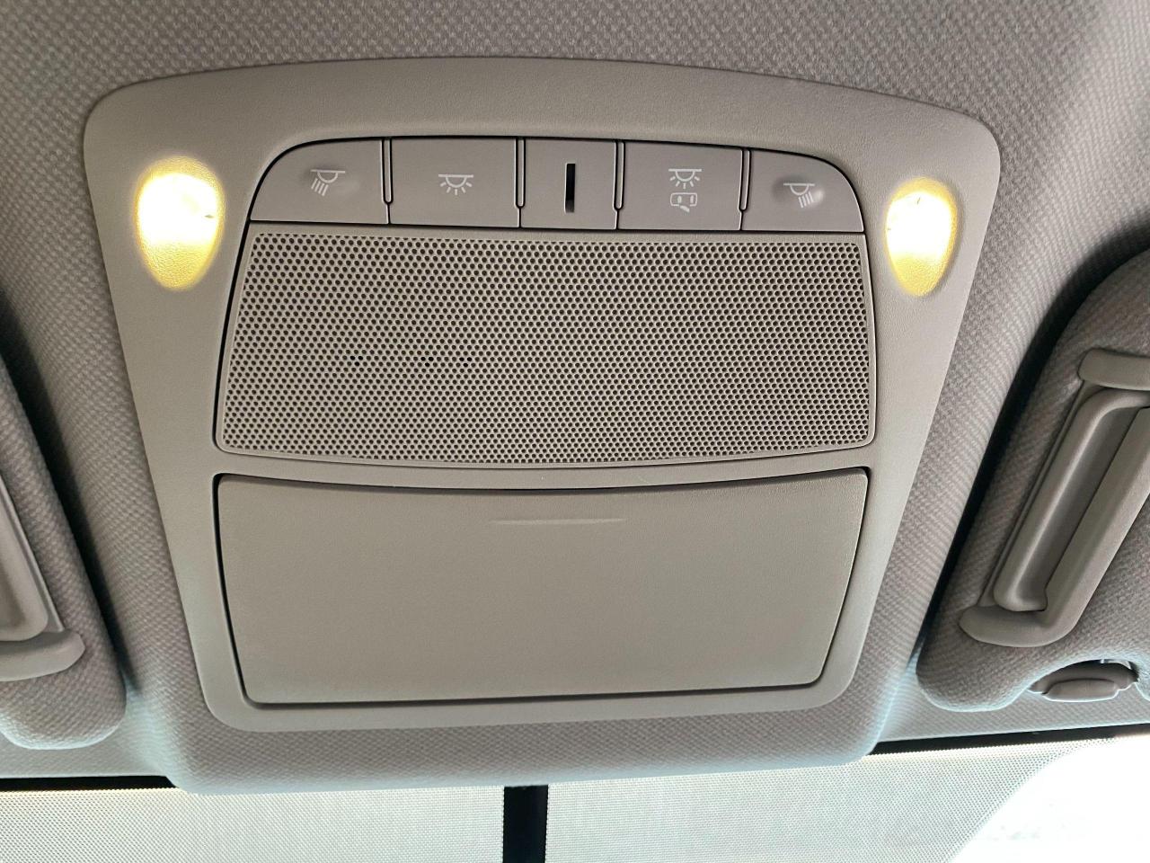2015 Nissan Sentra SV+Camera+Heated Seats+New Tires+CLEAN CARFAX - Photo #47