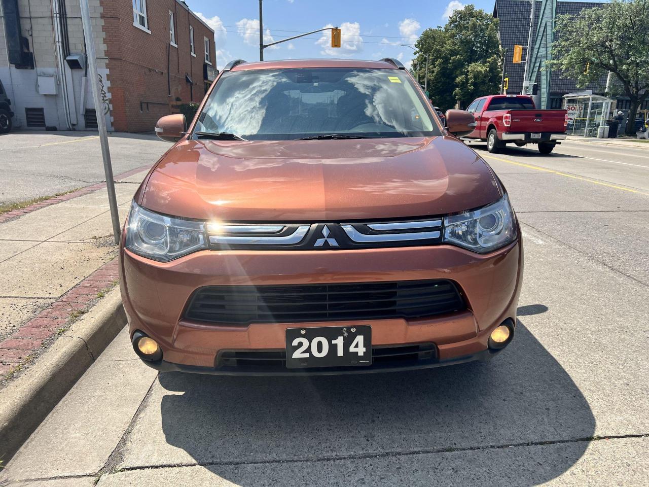 Used 2014 Mitsubishi Outlander GT for sale in Hamilton, ON