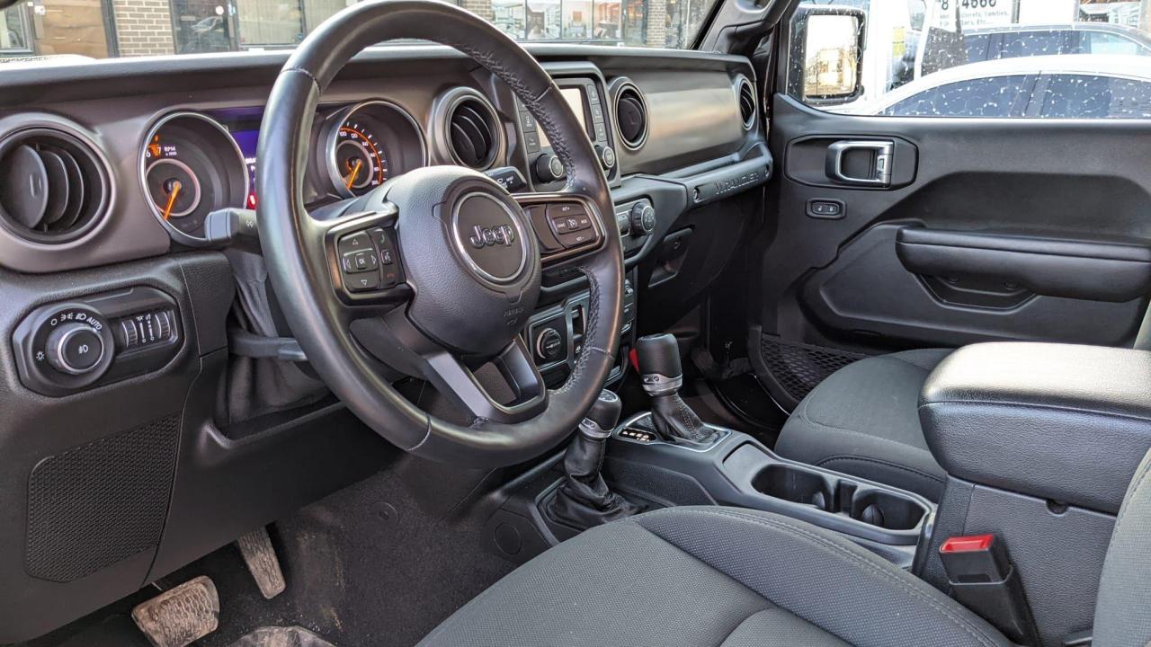 2020 Jeep Wrangler Sport S Photo4