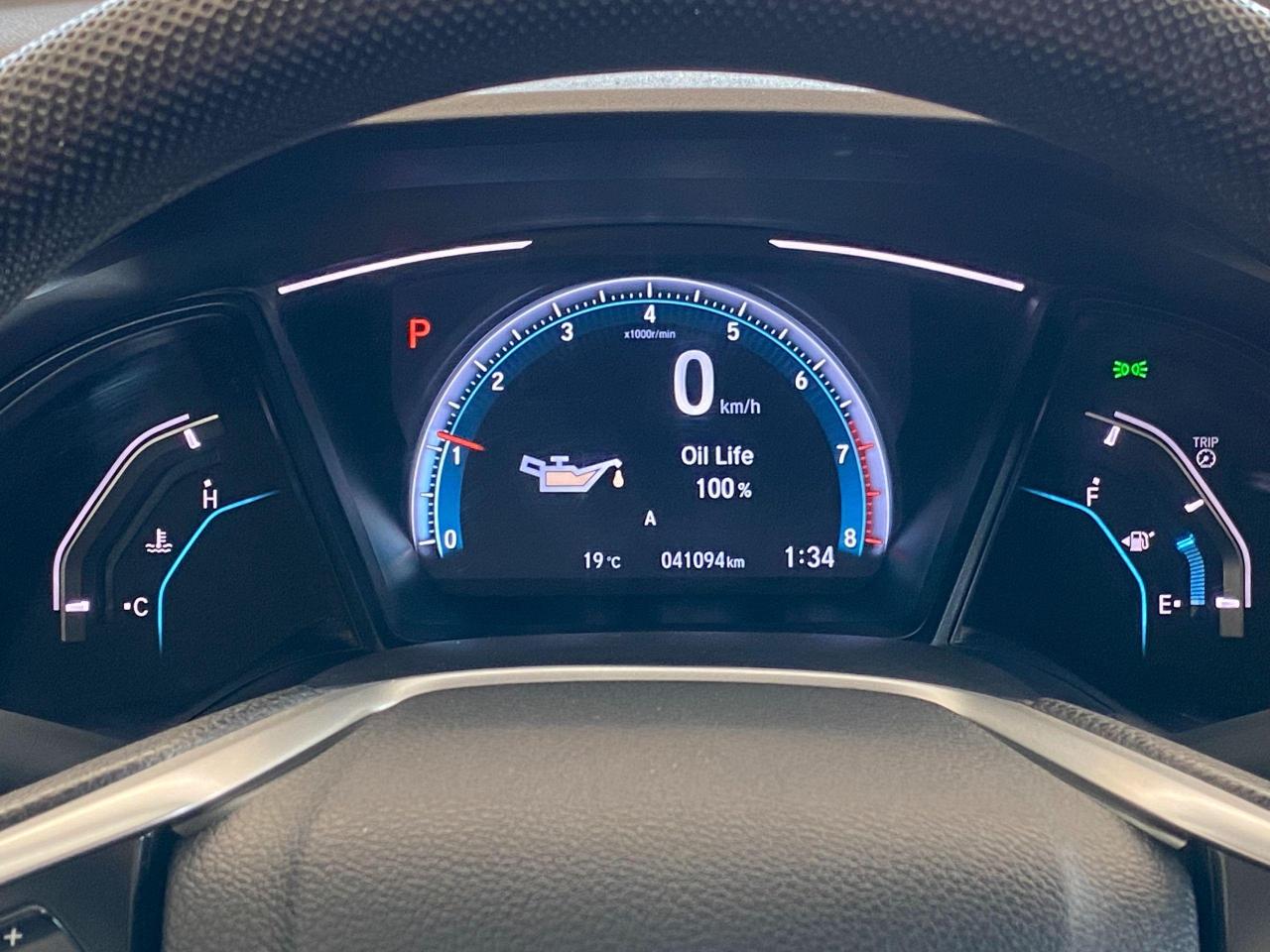 2019 Honda Civic LX+LaneKeep+Adaptive Cruise+ApplePlay+CLEAN CARFAX - Photo #16