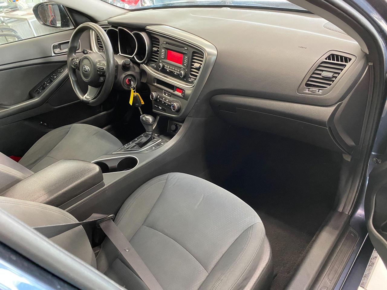 2014 Kia Optima LX+Panoramic Roof+Heated Seats+CLEAN CARFAX - Photo #20