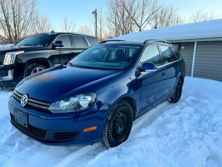 Used 2011 Volkswagen Golf Wagon Trendline for sale in Ottawa, ON