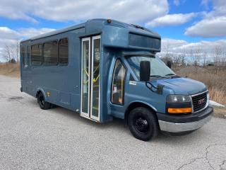 2013 GMC 4500 B-CLASS RV BUS - Photo #4