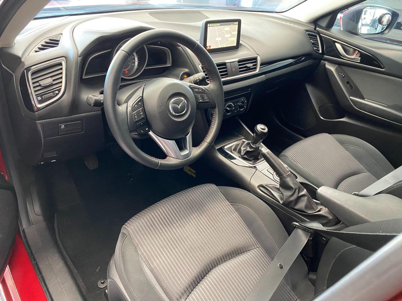 2016 Mazda MAZDA3 GS Hatchback+Roof+Camera+GPS+CLEAN CARFAX - Photo #19