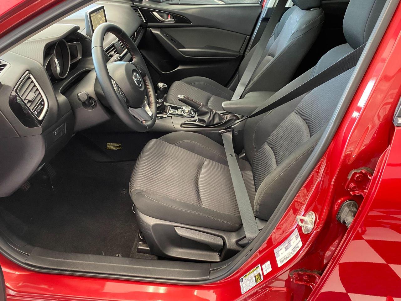 2016 Mazda MAZDA3 GS Hatchback+Roof+Camera+GPS+CLEAN CARFAX - Photo #20