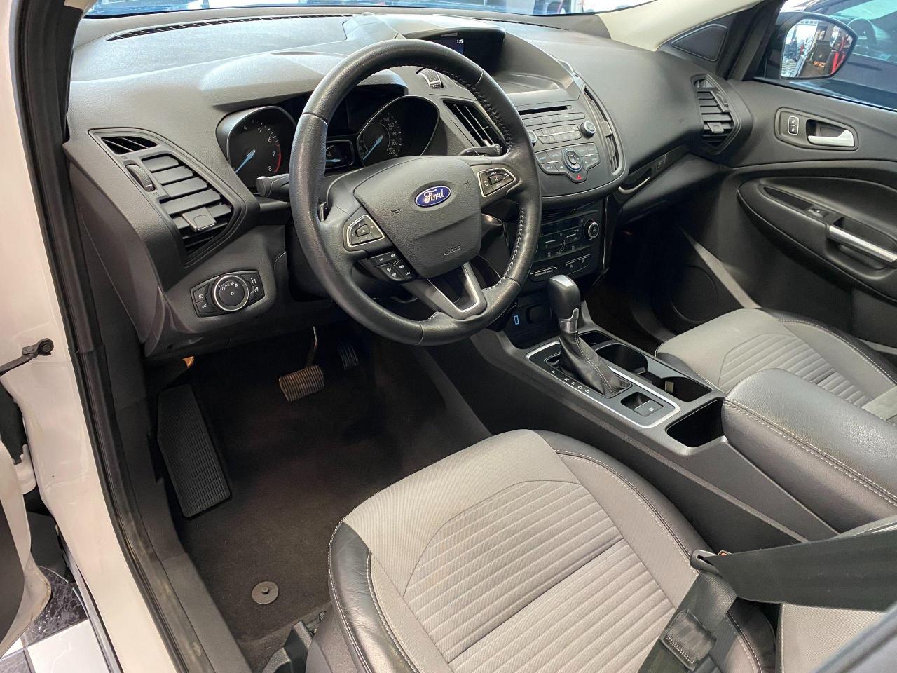 2018 Ford Escape SE+Camera+Heated Seats+Subwoofer+CLEAN CARFAX Photo78