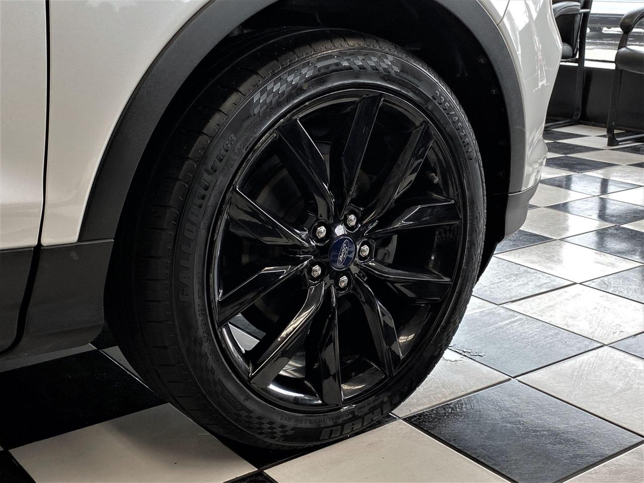 2018 Ford Escape SE+Camera+Heated Seats+Subwoofer+CLEAN CARFAX - Photo #54