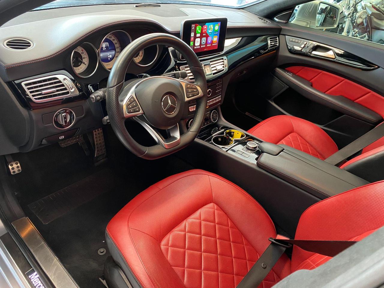 2017 Mercedes-Benz CLS-Class CLS550 4MATIC AMG 4.7L V8+MassageSeats+CLEANCARFAX - Photo #18