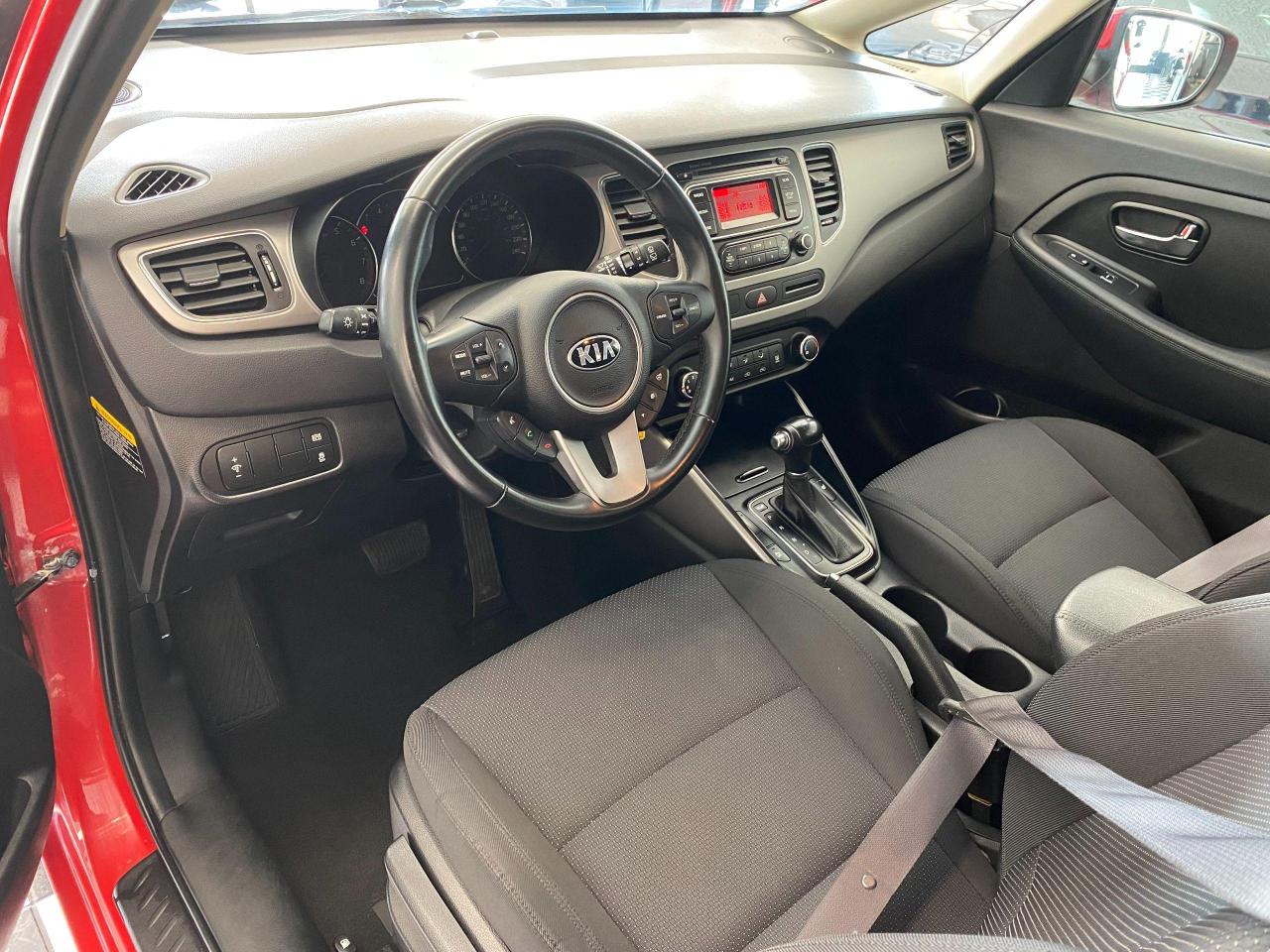 2014 Kia Rondo LX GDI+Heated Seats+Corrosion Module+CLEAN CARFAX - Photo #17