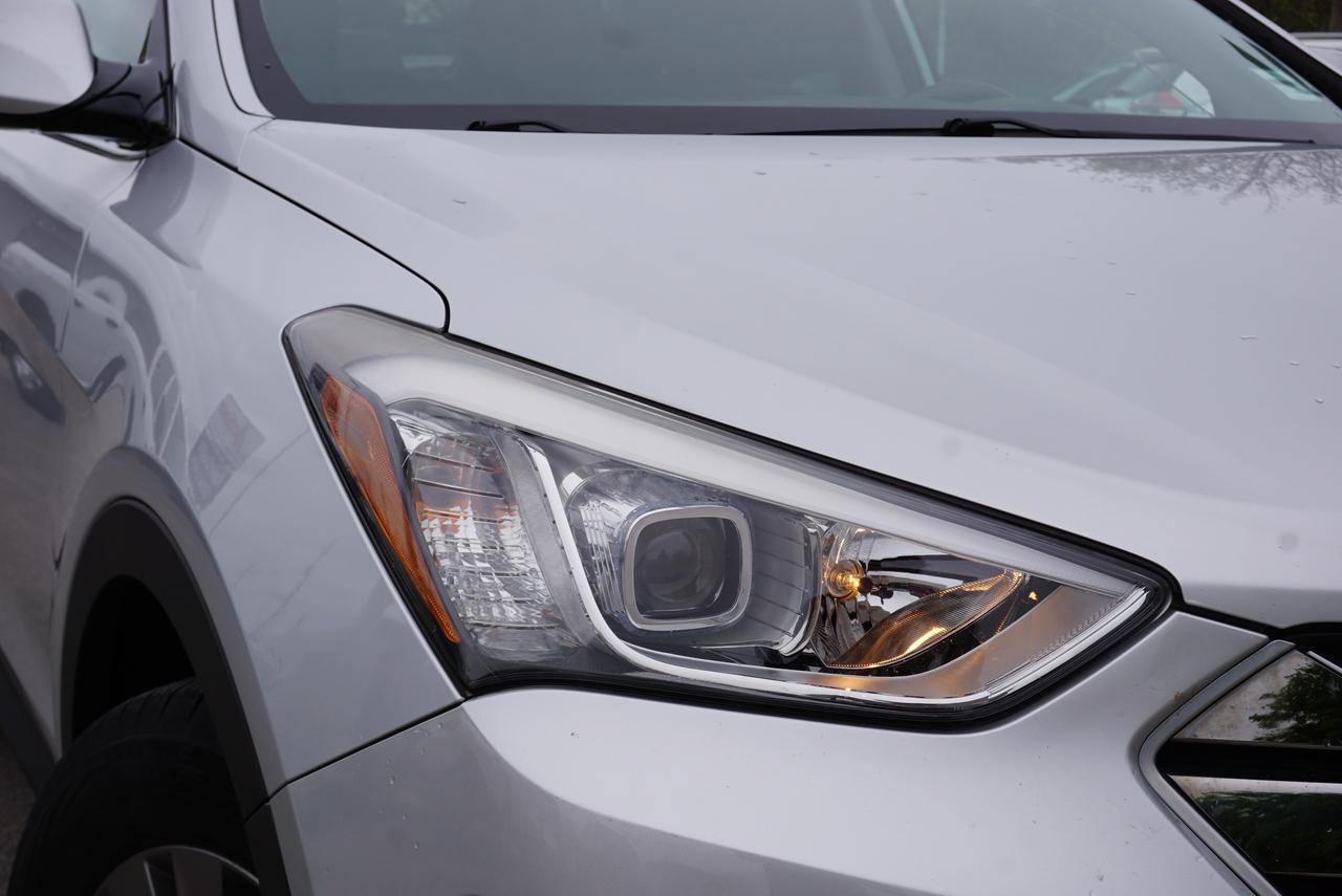 2015 Hyundai Santa Fe Sport 2.4 Base Photo