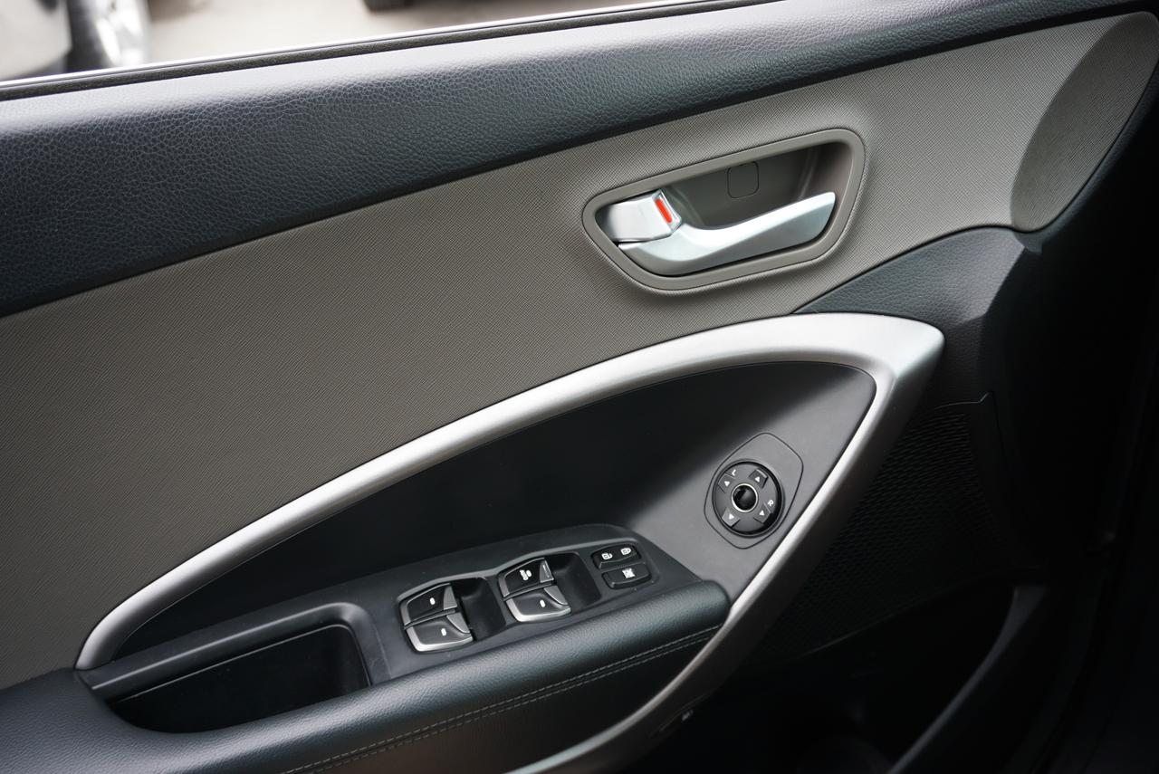 2015 Hyundai Santa Fe Sport 2.4 Base Photo
