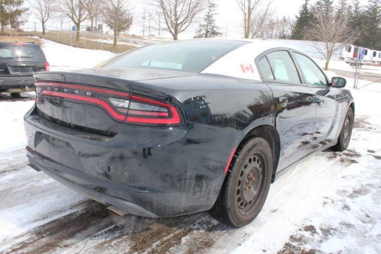 2016 Dodge Charger Police Photo2