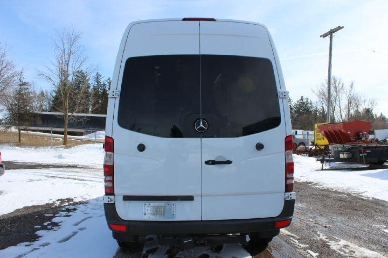 2014 Mercedes-Benz Sprinter 2500 Photo