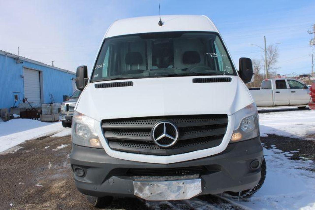 2014 Mercedes-Benz Sprinter 2500 Photo