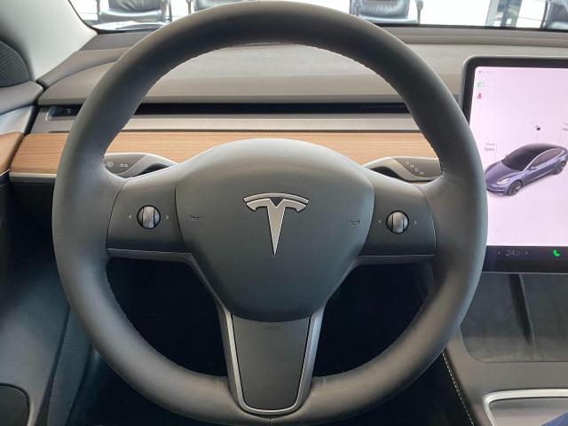 2022 Tesla Model 3 Standard Range Plus *Brand New* 3.49% For 96 Month Photo9