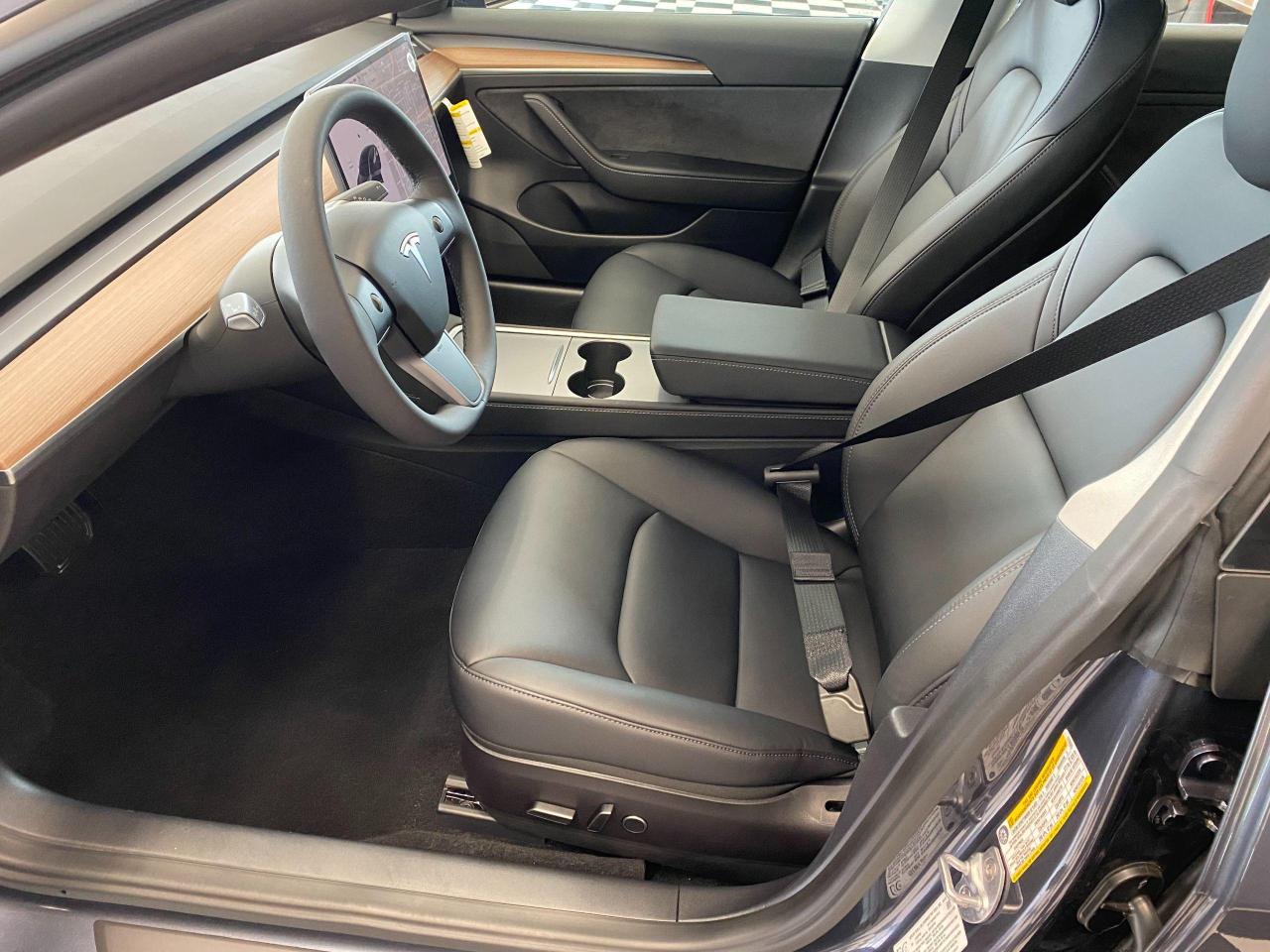 2022 Tesla Model 3 Standard Range Plus *Brand New* 3.49% For 96 Month Photo17