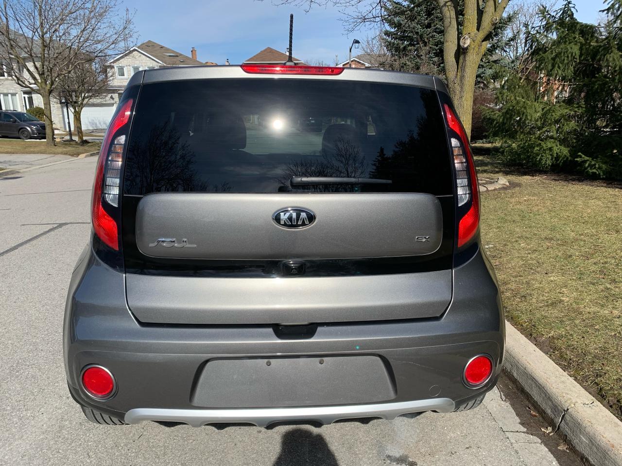 2018 Kia Soul EX+ YES,....ONLY 26,891KMS!! 1 LOCAL SENIOR OWNER! - Photo #17