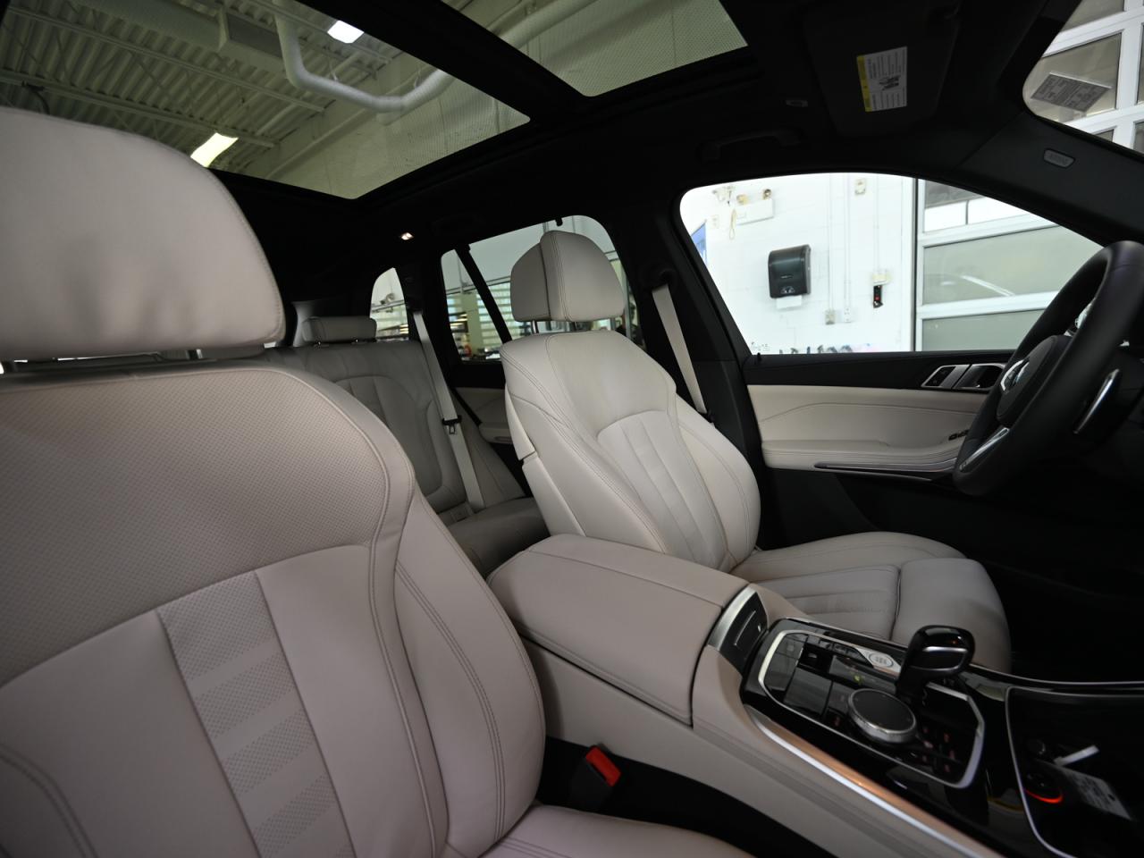 2022 BMW X5 xDrive40i Photo