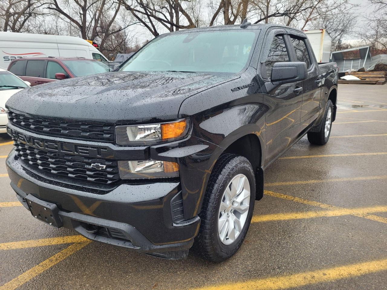 2021 Chevrolet Silverado 1500 4X4, Certified, Custom, 11000 km - Photo #1