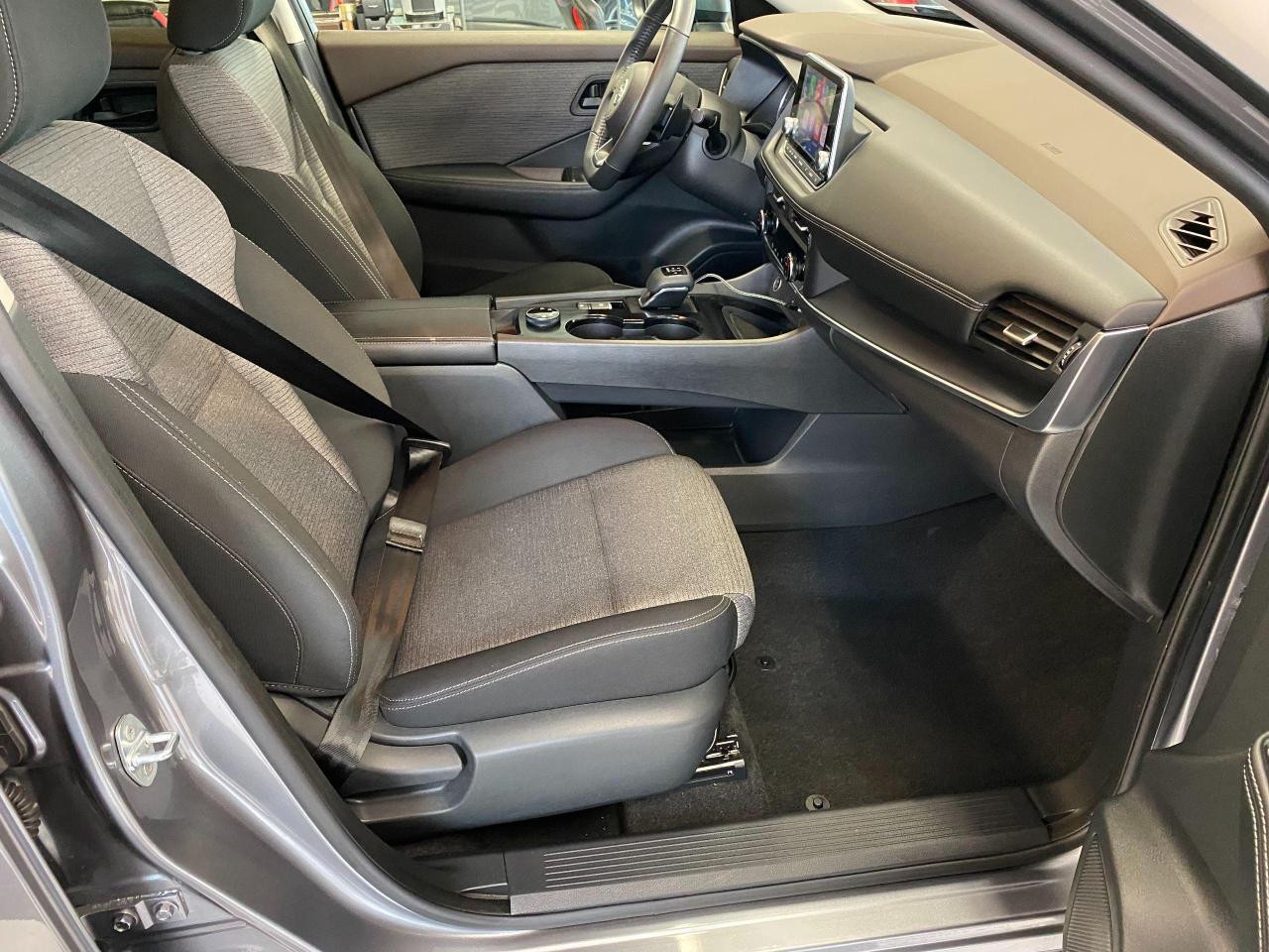 2021 Nissan Rogue S AWD+LEDs+Blind Spot+Collision Alert+CLEAN CARFAX - Photo #21