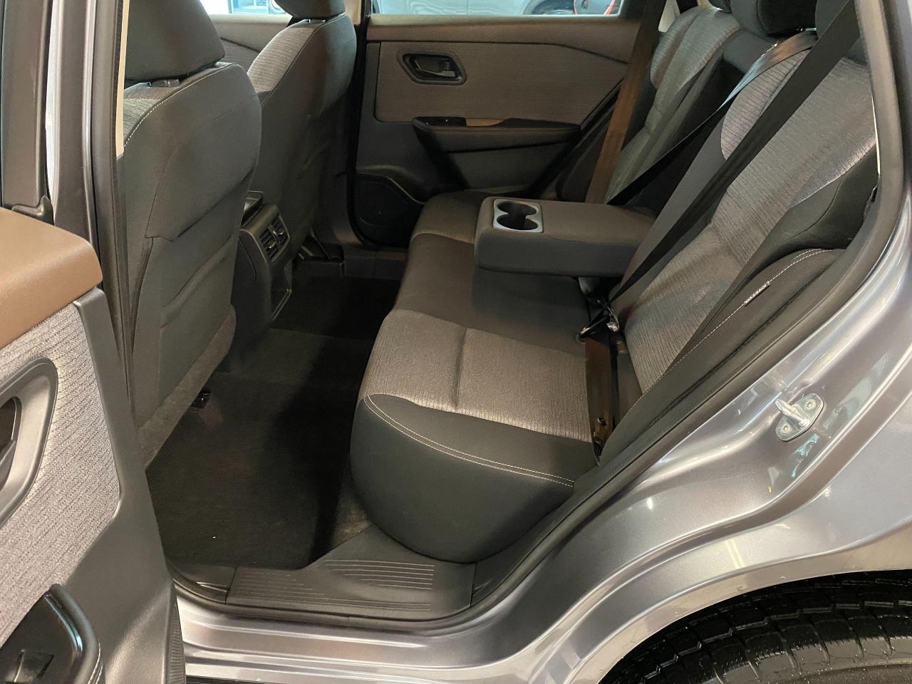 2021 Nissan Rogue S AWD+LEDs+Blind Spot+Collision Alert+CLEAN CARFAX - Photo #23