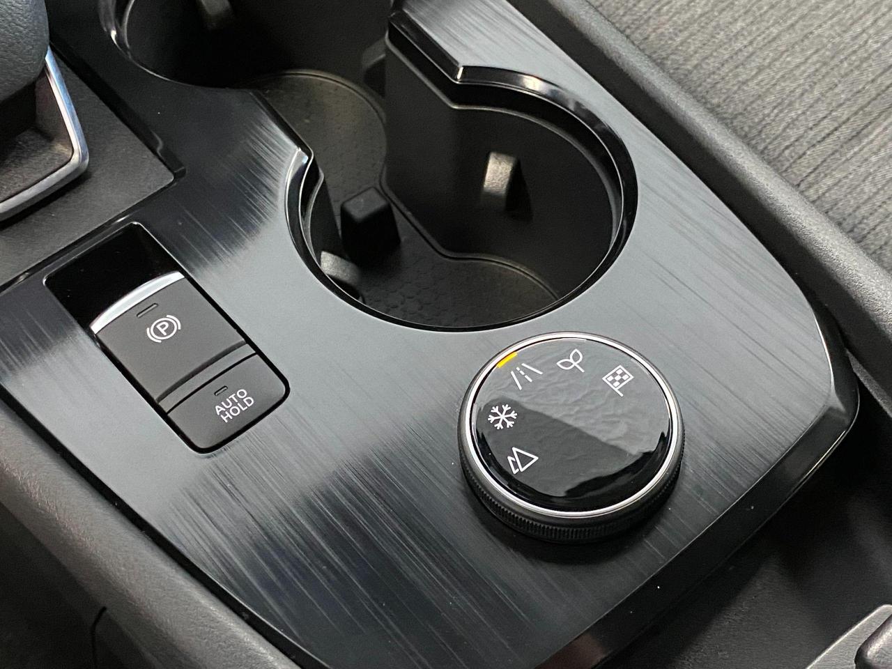 2021 Nissan Rogue S AWD+LEDs+Blind Spot+Collision Alert+CLEAN CARFAX - Photo #38