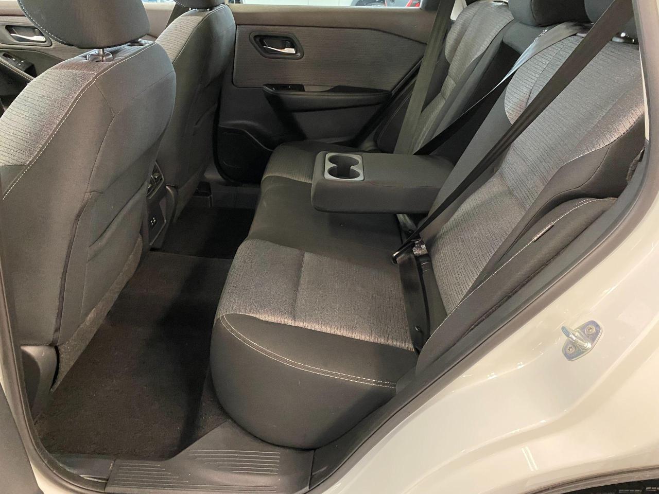 2021 Nissan Rogue SV AWD+Roof+Adaptive Cruise+Lane Keep+CLEAN CARFAX Photo96