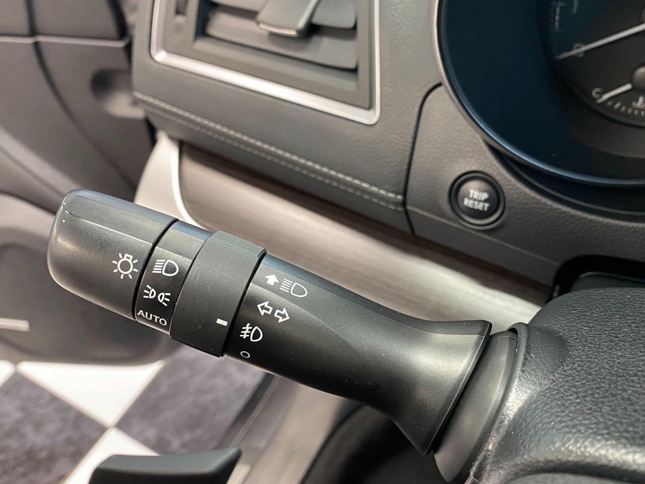 2019 Subaru Legacy Limited 2.5i Touring W/Eyesight+Roof+CLEAN CARFAX - Photo #57