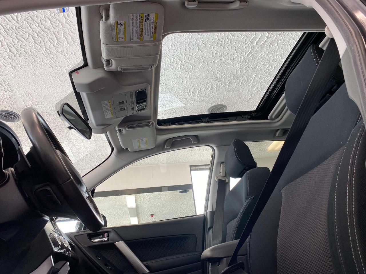 2017 Subaru Forester i Touring w/Tech Eyesight+Roof+New Tires+BlindSpot Photo91