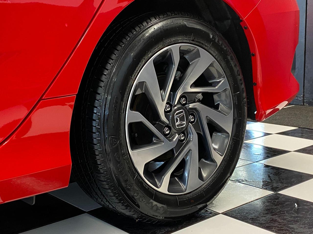 2018 Honda Civic EX+LaneKeep+Camera+New Tires+CLEAN CARFAX - Photo #52