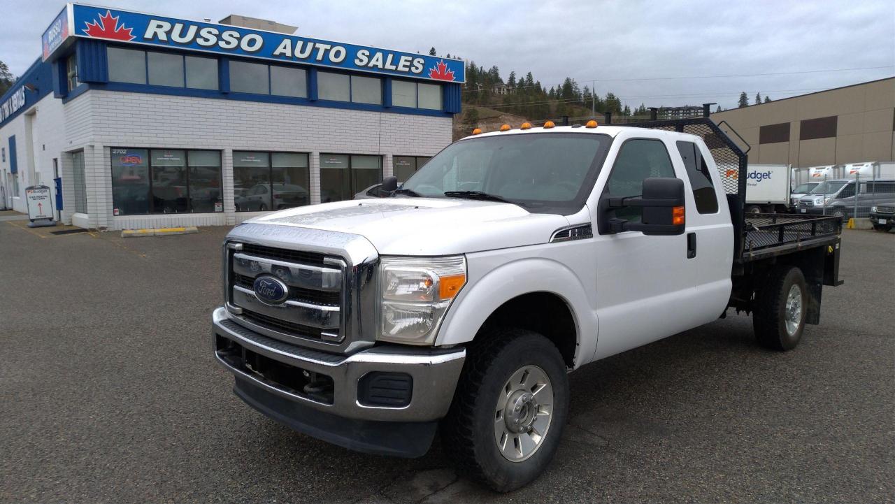 2015 Ford F-350 4x4 XL - Extended Cab, 8ft Flatdeck