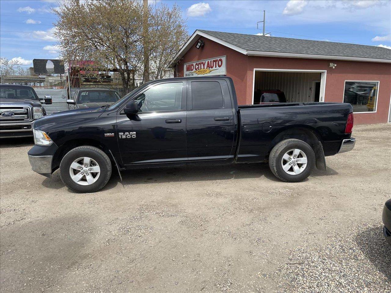 Used 2015 RAM 1500 TRADESMAN QUAD CAB 4 for sale in Saskatoon, SK