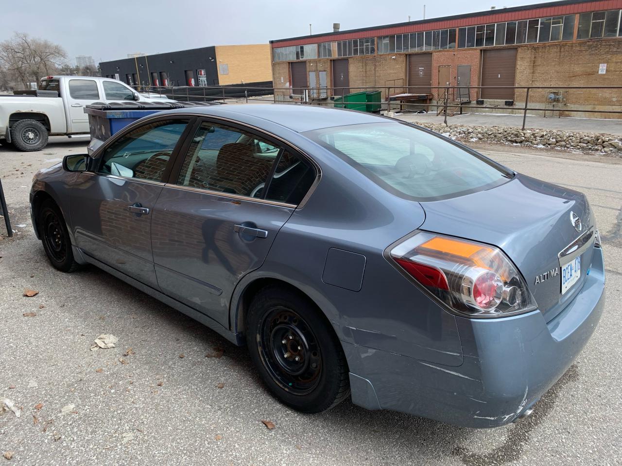 2010 Nissan Altima 2.5 S - YES,....ONLY 83,878KMS! 1 SENIOR OWNER!! Photo2