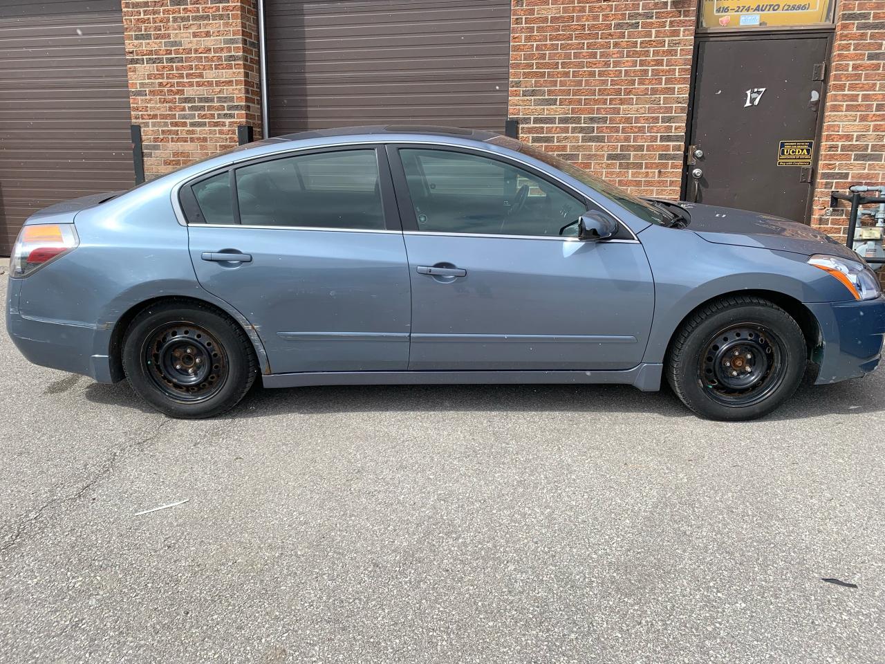 2010 Nissan Altima 2.5 S - YES,....ONLY 83,878KMS! 1 SENIOR OWNER!!