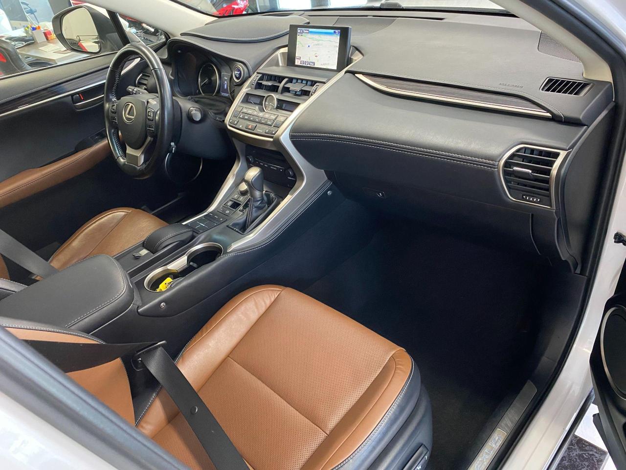 2017 Lexus NX Executive 300H Hybrid+Cooled Seats+ACCIDENT FREE - Photo #22