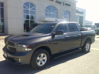 Used 2019 RAM 1500 Classic EXPRESS BLACKOUT CREW CAB 4X4 for sale in Nepean, ON