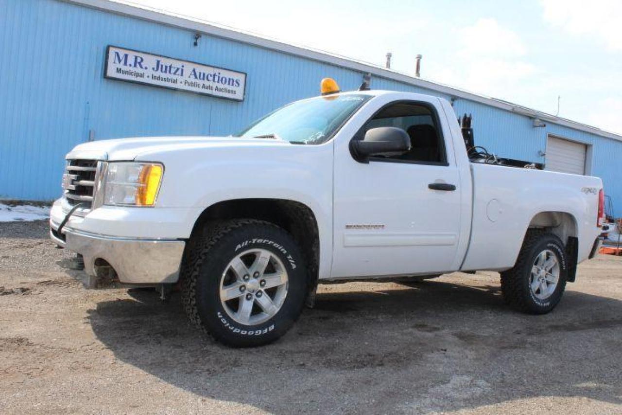 Used 2011 GMC Sierra 1500 SLE for sale in Breslau, ON