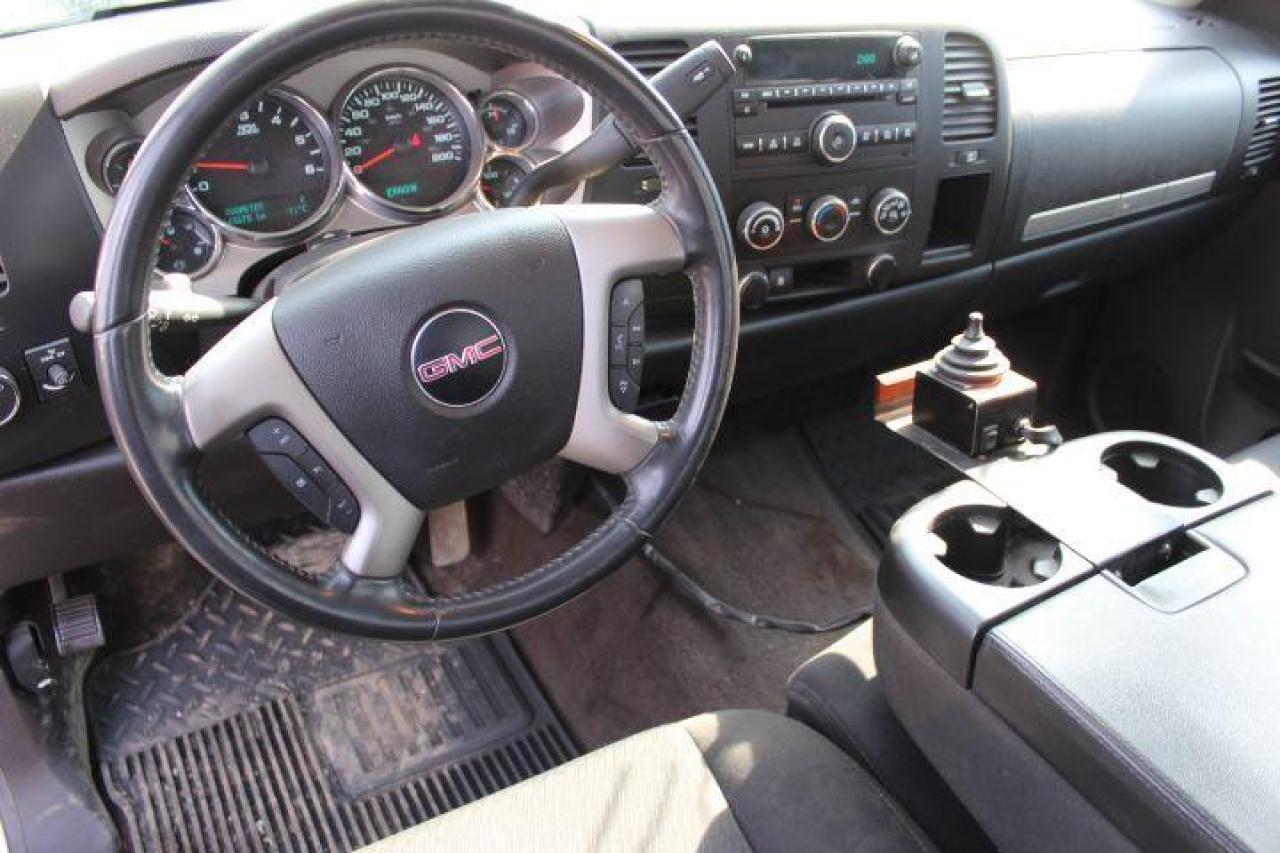 2011 GMC Sierra 1500 SLE Photo4