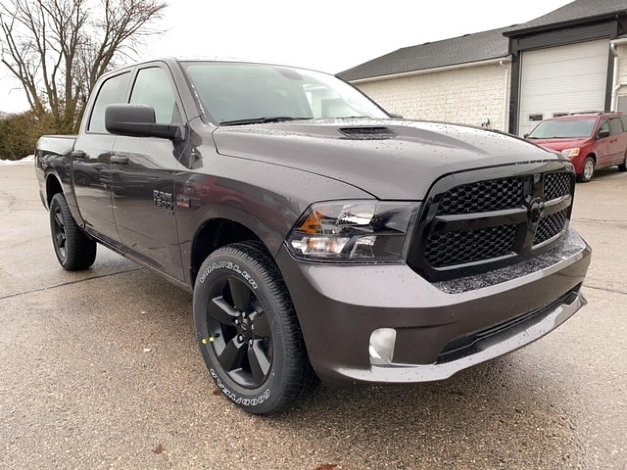 New 2022 RAM 1500 Classic EXPRESS for sale in Goderich, ON