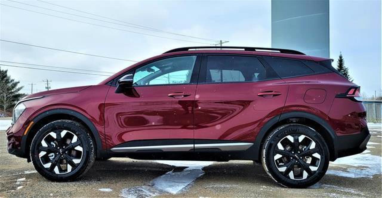 2023 Kia Sportage X-Line Photo2