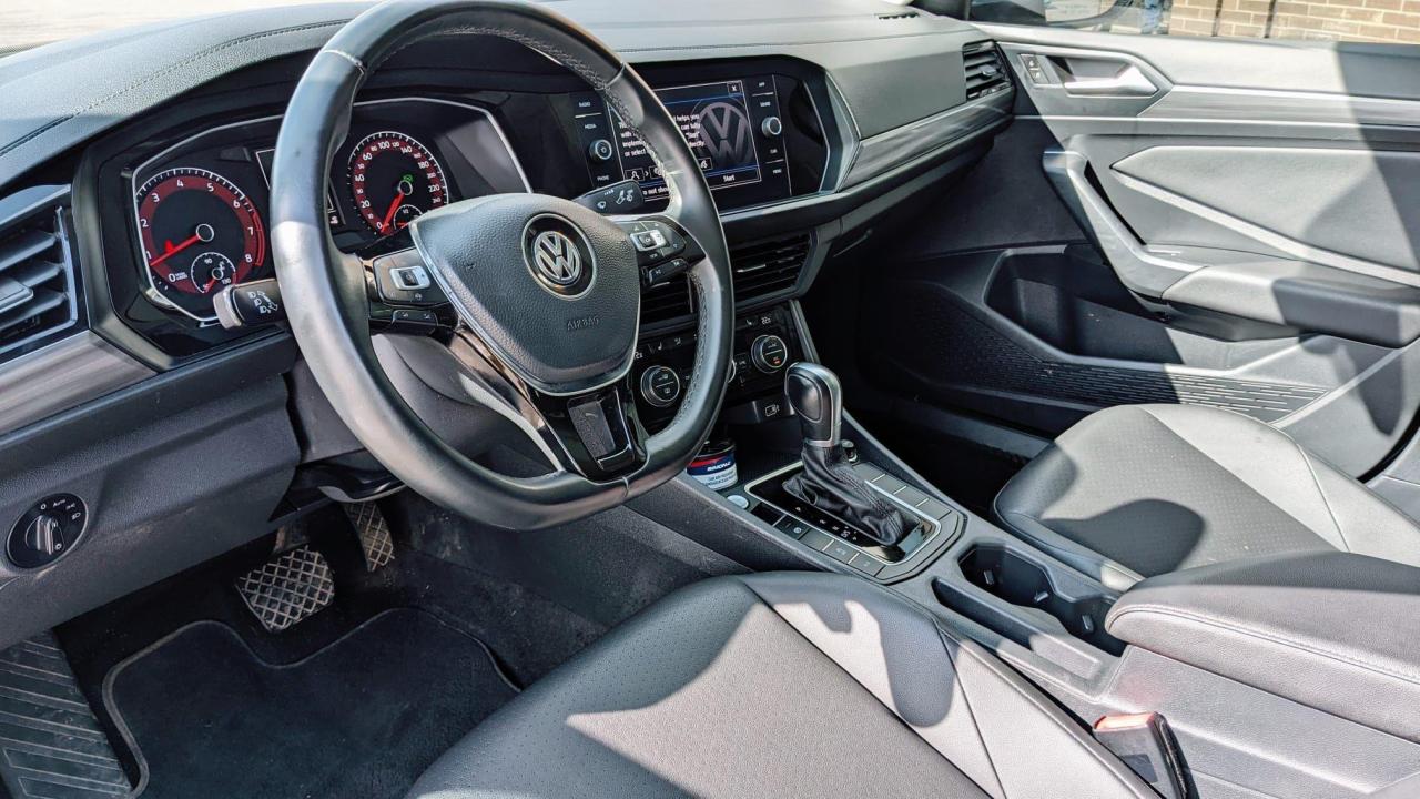 2019 Volkswagen Jetta HIGHLINE Photo4
