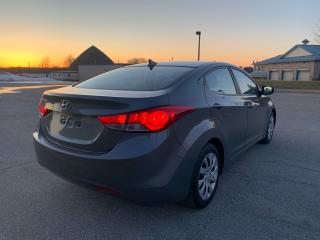 2013 Hyundai Elantra GL - Photo #4