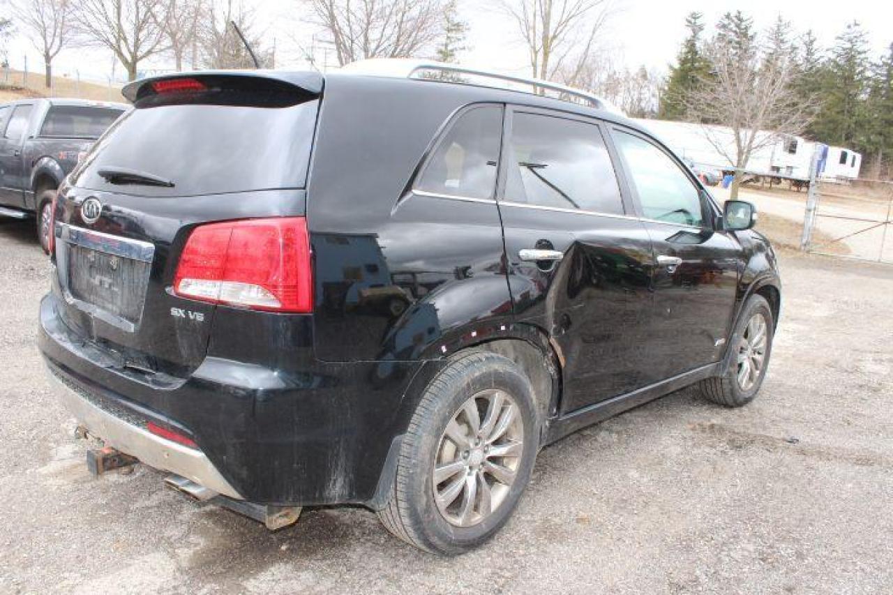 2013 Kia Sorento SX Photo2