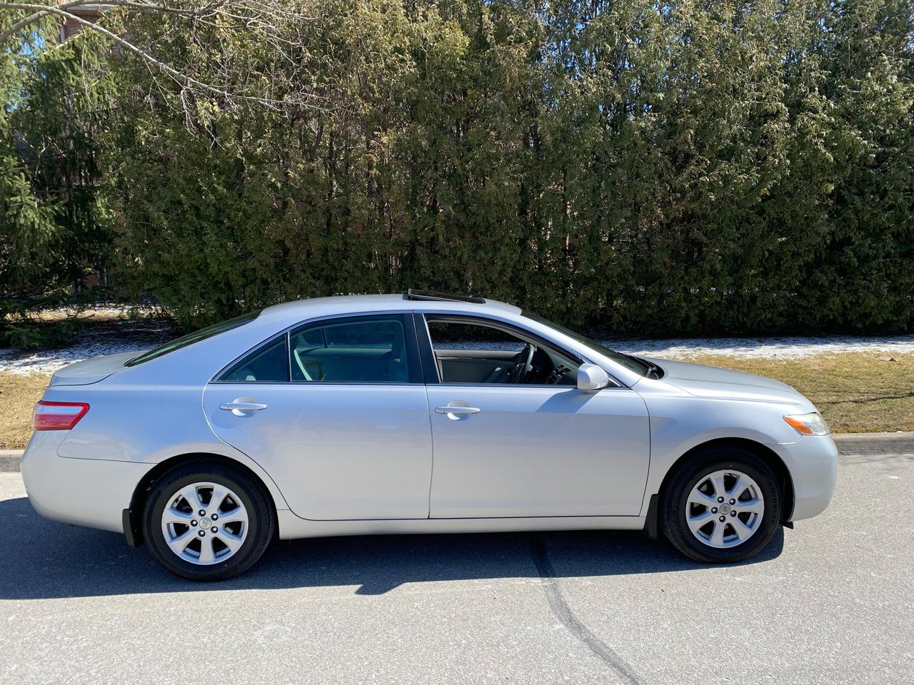 <p><strong style=font-size: 1em;><em>YES,......ONLY 163,337 KMS!!! LE - 4 CYLINDER MODEL- LEATHER/MOONROOF/AUTO. TRANS.</em></strong></p><p><span style=text-decoration: underline;><strong style=font-size: 1em;><em>ONLY $8,990.00!!&nbsp; SELLING AS IS (NOT CERTIFIED) - AS TRADED-IN!!&nbsp;</em></strong></span></p><p>2009 TOYOTA CAMRY LE- LEATHER INT., AIR COND., AUTO. TRANSMISSION, PWR. GLASS MOON ROOF, PW, PS, PB AND MORE!!</p><p>FULLY EQUIPPED INCLUDING AUTOMATIC TRANSMISSION, AIR CONDITIONING, CRUISE CONTROL, KEYLESS ENTRY, PM, PS, PB, PDL, AND MUCH MORE!</p><p><span style=text-decoration: underline;><em><strong>&nbsp;FOLLOWING FEATURES LISTED BELOW ARE ALL INCLUDED IN THE SELLING PRICE:</strong></em></span></p><p><strong><em>***CARFAX </em>VEHICLE HISTORY REPORT - CLICK ON LINK&nbsp; BELOW TO VIEW FREE REPORT!</strong></p><p><strong><a href=https://vhr.carfax.ca/?id=t8GWZLQ+pD4NwceYz+t05lGNUoytiS1t>https://vhr.carfax.ca/?id=t8GWZLQ+pD4NwceYz+t05lGNUoytiS1t</a></strong></p><p><strong><em>***</em>ALL ORIGINAL MANUALS, BOOKS AND KEYS/REMOTE INCLUDED IN THE SELLING PRICE!&nbsp;</strong></p><p><strong>*** ALMOST NEW BATTERY AND 4 TIRES!!</strong></p><p>ONLY $8,490.00 PLUS HST, LICENCE & OMVIC ($10.00) FEE EXTRA.&nbsp;</p><p>NO OTHER (HIDDEN) FEES EVER!</p><p>YOU CERTIFY AND YOU SAVE $$$</p><p><span style=text-decoration: underline;><strong><em>AT THIS PRICE&nbsp;<em><strong>(</strong></em>NOT CERTIFIED) - SOLD AS IS / AS TRADED-IN</em></strong></span><em>, </em>This vehicle is being sold &ldquo;AS IS,&rdquo; unfit, not e-tested and is not represented as being in road worthy condition, mechanically sound or maintained at any guaranteed level of quality. The vehicle may not be fit for use as a means of transportation and may require substantial repairs at the purchaser&rsquo;s expense. It may not be possible to register the vehicle to be driven in its current condition.&rdquo;</p><p>FEEL FREE TO BRING YOUR TECHNICIAN ALONG TO INSPECT, AND TEST DRIVE, THIS 1 OWNER VEHICLE&nbsp;<strong>PRIOR&nbsp;</strong>TO PURCHASING.</p><p><em><strong>PLEASE CALL 416-274-AUTO (2886) TO SCHEDULE AN APPOINTMENT, AND TO ENSURE THAT THE VEHICLE OF YOUR CHOICE IS STILL AVAILABLE, AND IS ON-SITE.</strong></em></p><p><em><strong>RICHSTONE FINE CARS INC.</strong></em></p><p><em><strong>855 ALNESS STREET, UNIT 17</strong></em></p><p><em><strong>TORONTO, ONTARIO M3J 2X3</strong></em></p><p><em><strong>416-274-AUTO (2886)</strong></em></p><p>&nbsp;</p><p>WE ARE AN OMVIC CERTIFIED DEALER AND PROUD MEMBER OF THE UCDA (SINCE 2000).</p><p>&nbsp;</p><p>&nbsp;</p><p>&nbsp;</p><p>&nbsp;</p><p>&nbsp;</p>