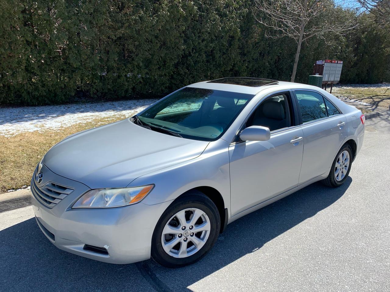 2009 Toyota Camry LE-MOONROOF/LEATHER-ONLY 163K KMS.!! Photo4